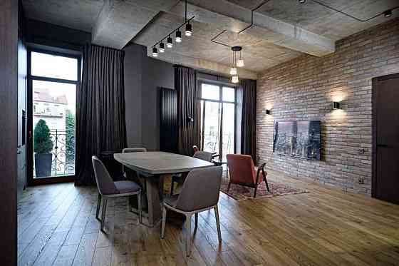 3х ком квартира в стиле ЛОФТ, Наследие Дерибаса, Военный спуск, 13-А Одеса