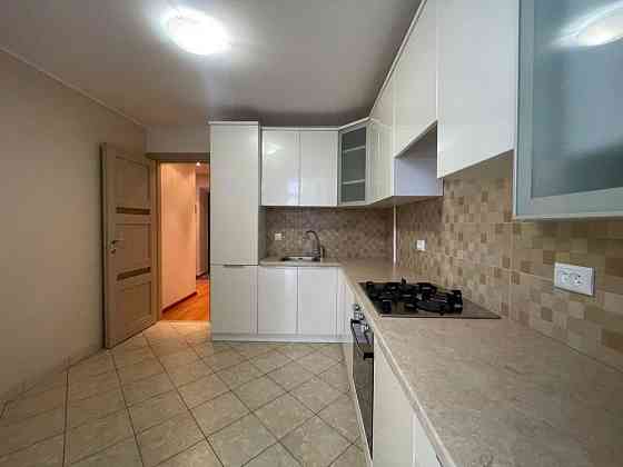 Акуратна 2-кімнатна в якісному будинку !вул.Молодіжна Івано-Франківськ