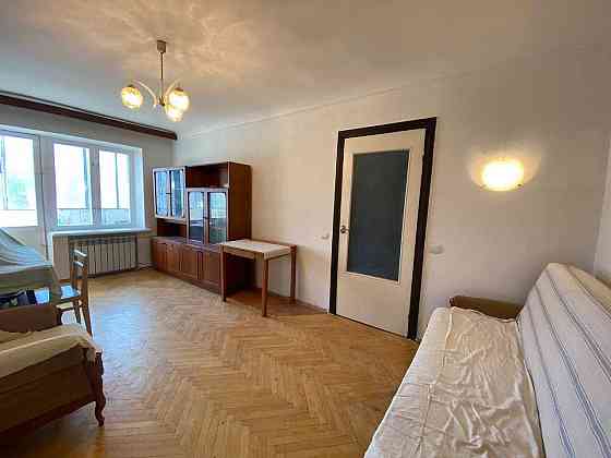 Продається 3х кімн.кв. вул.Фортечний Тупик 6/8,Печерська 10хв Киев