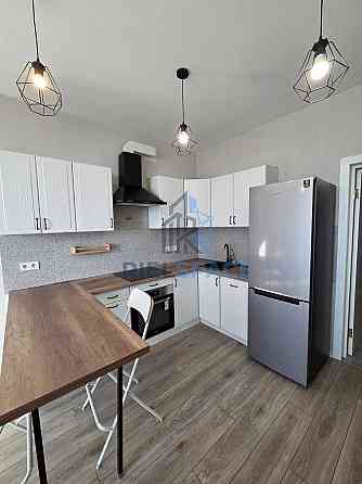 Видова 1-к квартира біля м. Лівобережна Ремонт + Техніка Киев