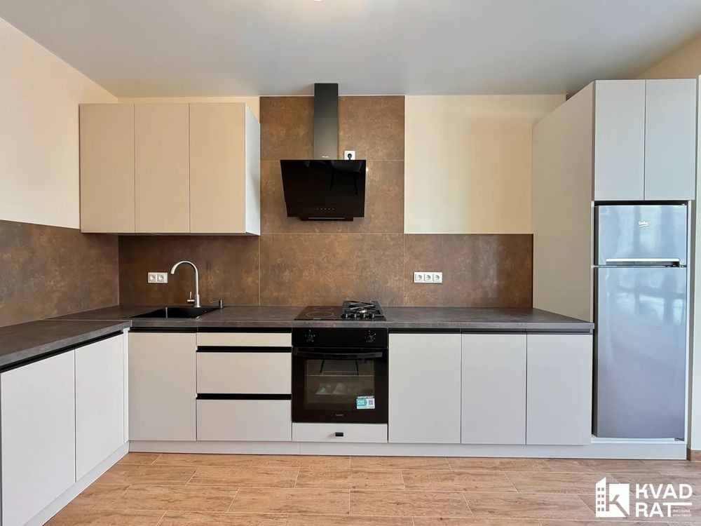 Велика 1 кім квартира в обжитій новобудові, 2 поверх Терміново! Івано-Франківськ - зображення 1