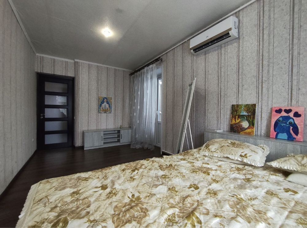 Продаю ТЕПЛУ квартиру на 5 поверсі. Є БАЛКОН. Ірпінь біля ВЕРСАЛЬ ПАРК Ирпень - изображение 1