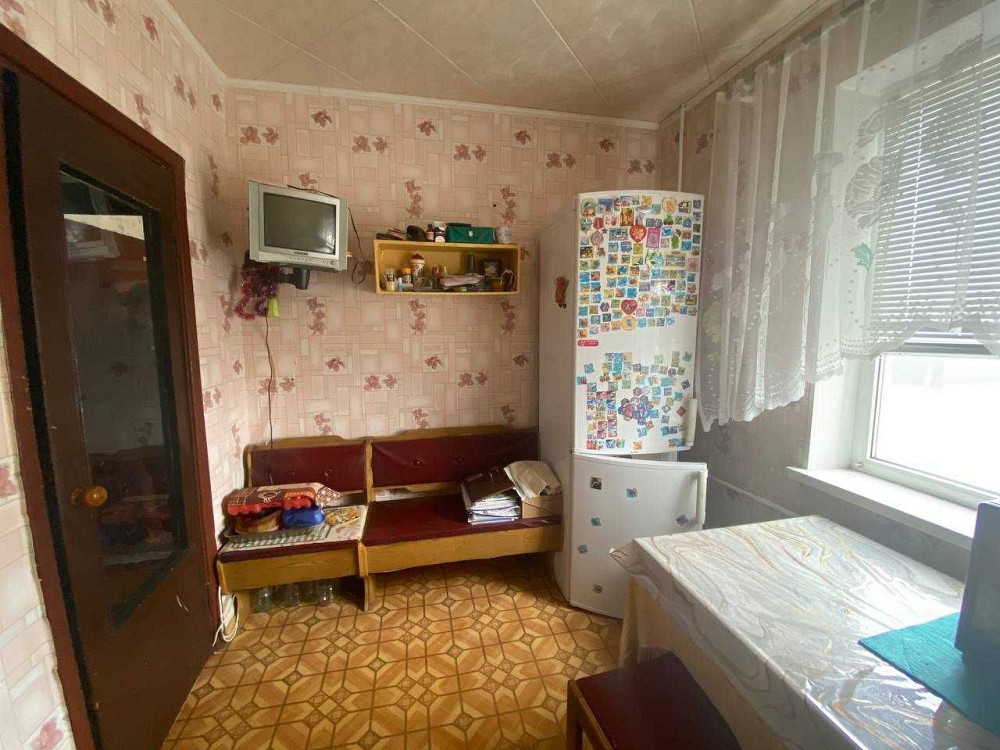 Продаётся трёхкомнатная квартира в районе Восточный-2, ул. Сахарова Кривий Ріг - зображення 2