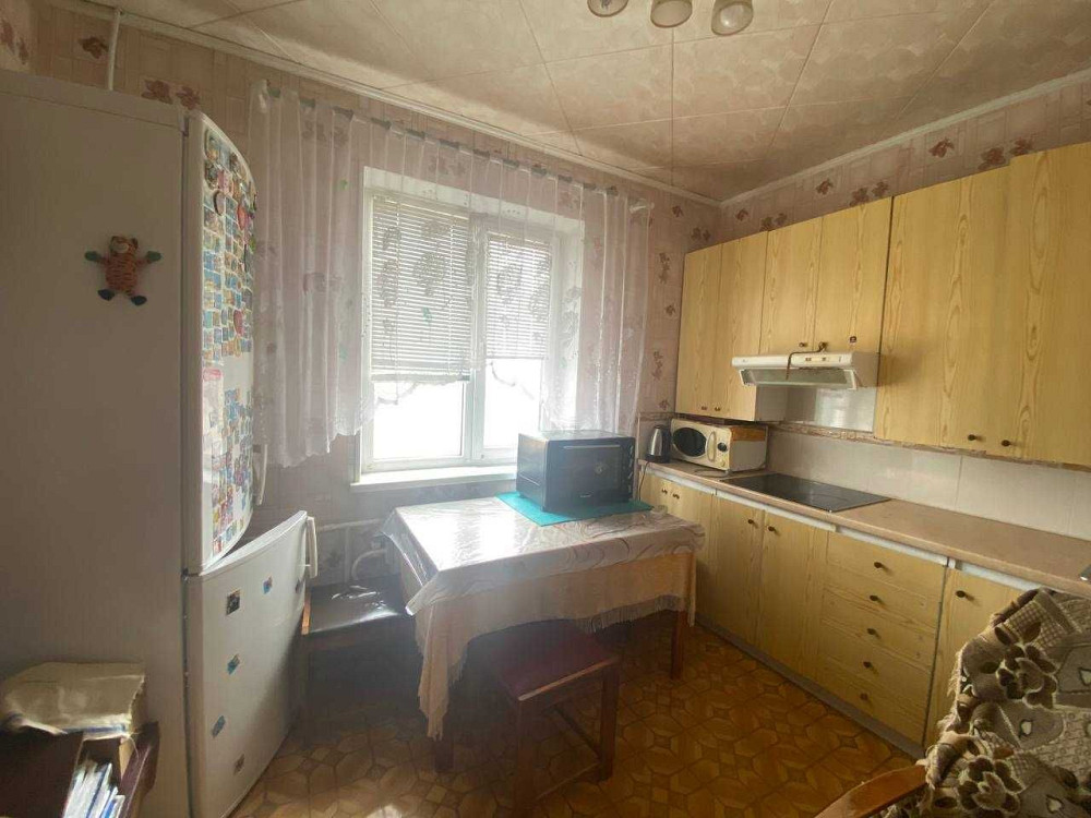 Продаётся трёхкомнатная квартира в районе Восточный-2, ул. Сахарова Кривий Ріг - зображення 4