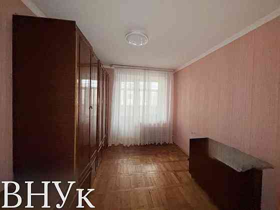 Продаю 3-кімнатну квартиру в районі Варшавського ринку Луцьк