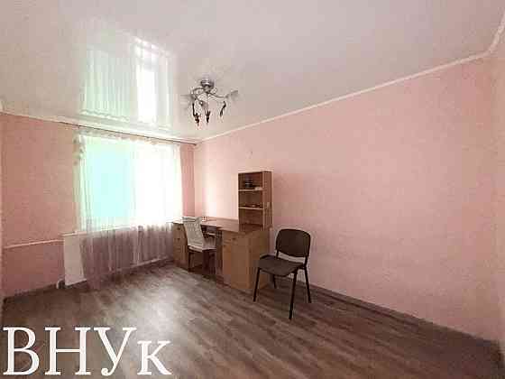 Продаю 3-кімнатну квартиру в районі Варшавського ринку Луцьк