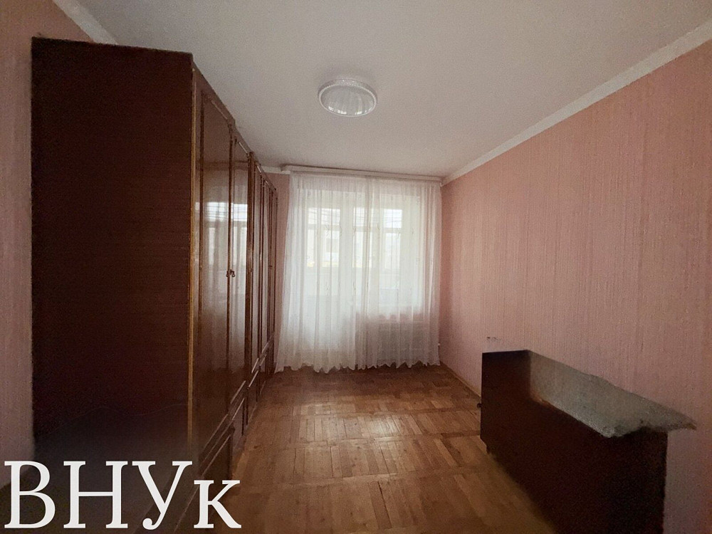 Продаю 3-кімнатну квартиру в районі Варшавського ринку Луцьк - зображення 3