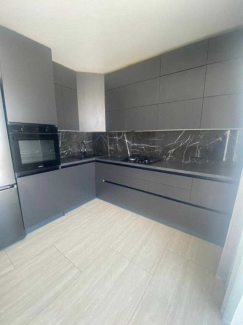 ВЛАСНИК. Продам квартиру на "Щасливому" Рівне - зображення 2