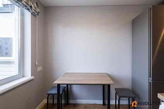 Без%, Миколи Руденка 19, 1-кім, 8 поверх Kyiv