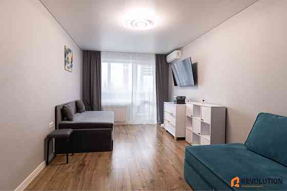 Без%, Миколи Руденка 19, 1-кім, 8 поверх Kyiv