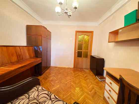 Здам 2К квартиру 50 м2 біля м. Житомирська. Вул. Поповича (Семашка) 12 Kyiv