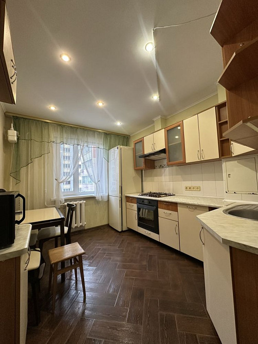 Здам 3к, Вишгород, вулиця Шкільна, Центр Вишгород - зображення 1