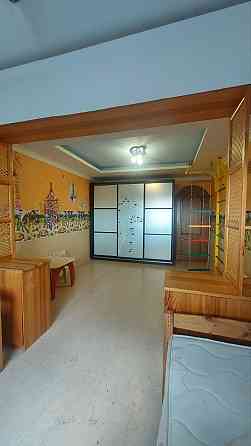 Довгострокова оренда 2к в центрі з каміном Буча