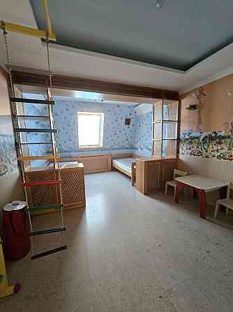 Довгострокова оренда 2к в центрі з каміном Буча