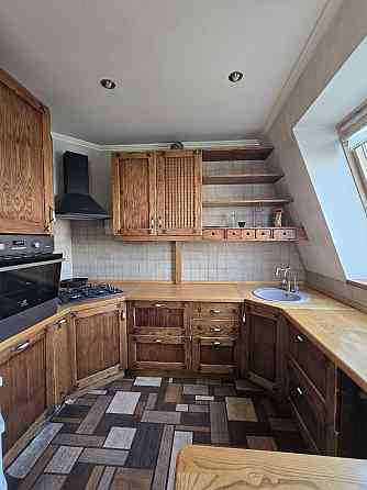 Довгострокова оренда 2к в центрі з каміном Буча