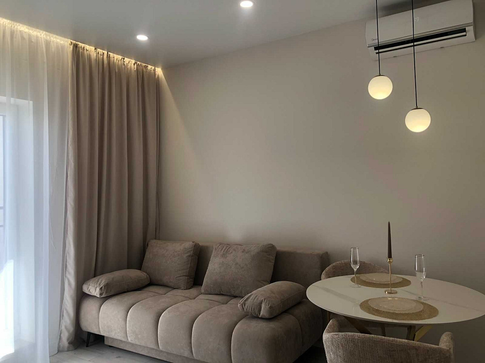 60 жемчужина, Краснова, евродвушка, вид на ипподром. Евроремонт Odesa - photo 2