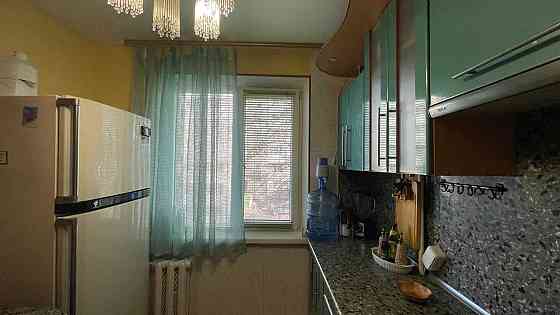 Двухкомнатная квартира на Глушко, газ, хорошее состояние! Odesa