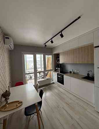 Двокімнатна квартира Київ з ремонтом та меблями Киев