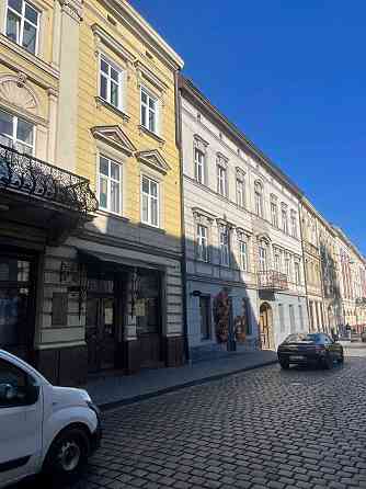 Продаж квартири в центрі на вул. Коперника Львів