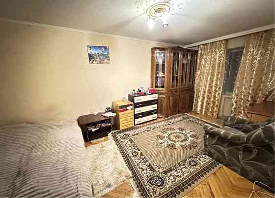 Продам ТЕРМІНОВО 1 кімнатну квартиру вул. Щусєва 24А Киев