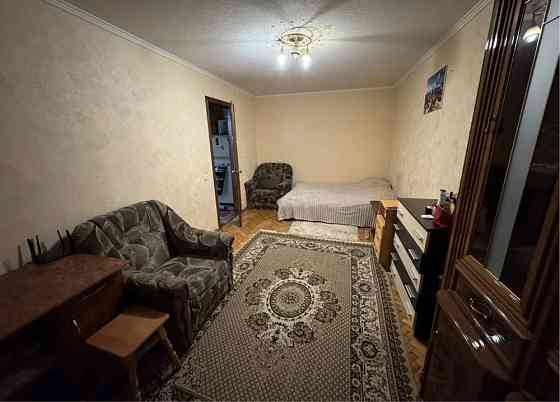 Продам ТЕРМІНОВО 1 кімнатну квартиру вул. Щусєва 24А Киев