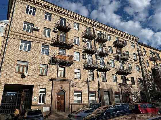 Центр! 3-К Квартира Лютеранська 17 Липки! Киев