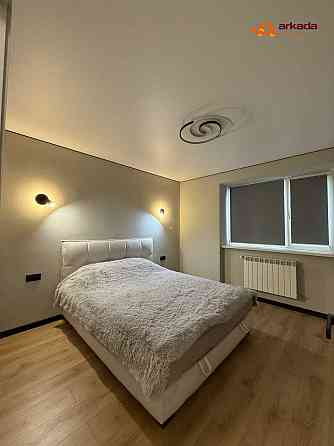 Продаю двокімнатну квартиру з терасою в центрі Богородчан. Богородчани