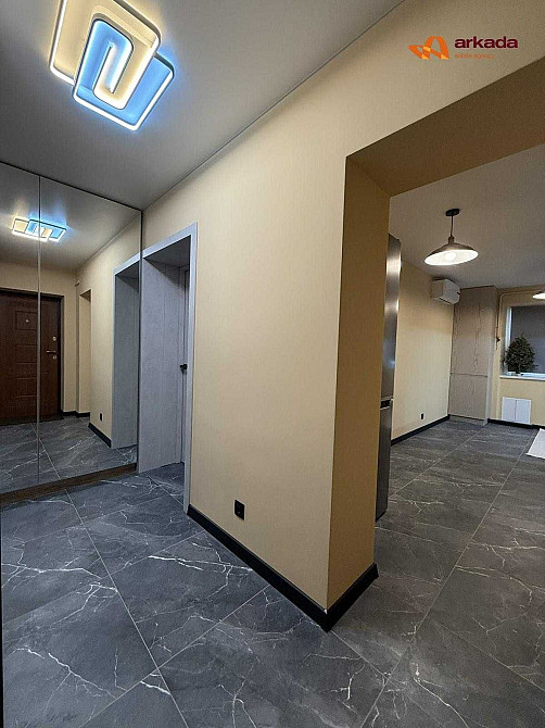 Продаю двокімнатну квартиру з терасою в центрі Богородчан. Богородчани - зображення 4