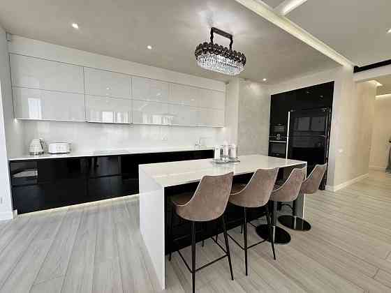 Продам квартиру ЖК Новый Берег Литературная вид моря 212 метров Odesa