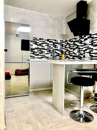 D1M Продам 1 кімн. квартиру з сучасним ремонтом, вул. Ферганська Харків