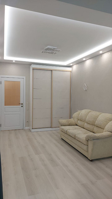 Довгострокова оренда 2к квартири на Прорезній з видом на сосни Буча - зображення 3