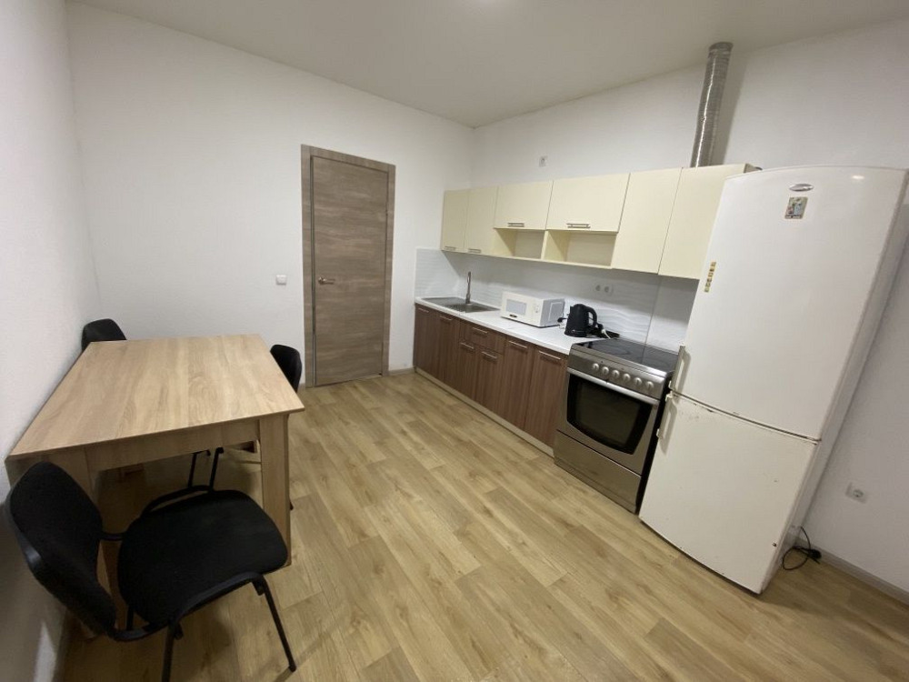 Затишна 2-кімнатна квартира з роздільним плануванням – вул. Урожайна Ивано-Франковск - изображение 1