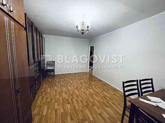 Продаж 3-х кімн квартири вул Василя Стуса 28 Святошинський Академ Киев