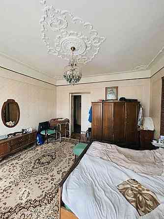 Продаж квартири в австрійському будинку 3к 105м центр Львова Чупринки Львів