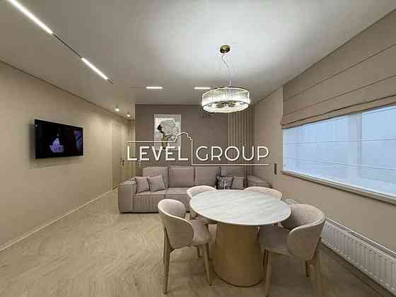 2-х к квартира в ЖК «Варшавський-2» біля ТРЦ Retroville вул. О.Олеся 9 Київ