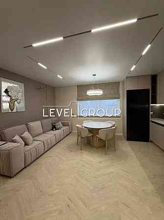 2-х к квартира в ЖК «Варшавський-2» біля ТРЦ Retroville вул. О.Олеся 9 Київ