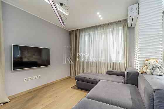 Продаж 3 кімнатної дизайнерської квартири 102м2 ЦЕНТР м ЛИБІДСЬКА Київ