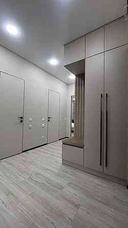 Продаж 2-кімнатної квартири з ремонтом у престижній локації, с. Гатне Hatne