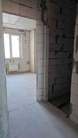 Квартира двостороння в новобудові з великою кухнею вітальнею Odesa