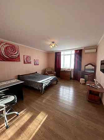 Продам велику однокімнатну квартиру в новому будинку на Черемушках Odesa