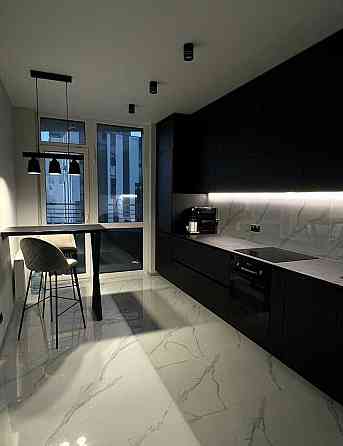 Панорамний пентхаус в ЖК «Щасливий Платинум», резервне живлення Львів