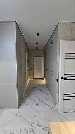 Стильна квартира в новобудові з ремонтом, меблями і технікою Odesa