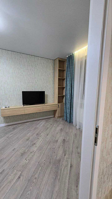 Стильна квартира в новобудові з ремонтом, меблями і технікою Odesa - photo 2