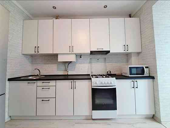 Квартира з ремонтом в Бучі. Мінімальне оформлення. Буча