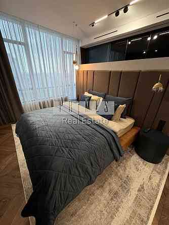 Продаж 3-к квартири Новий ремонт! 105м Деміївська Парк Авеню! Київ