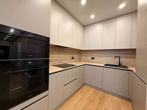 Перша сдача ЖК Тайм Time нова 3-х кімнатна, є паркомісце Kyiv