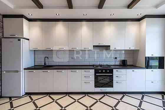 Оренда 2х кімнатної квартири в цетрі міста по мулиці А.Мельника 10 Ивано-Франковск