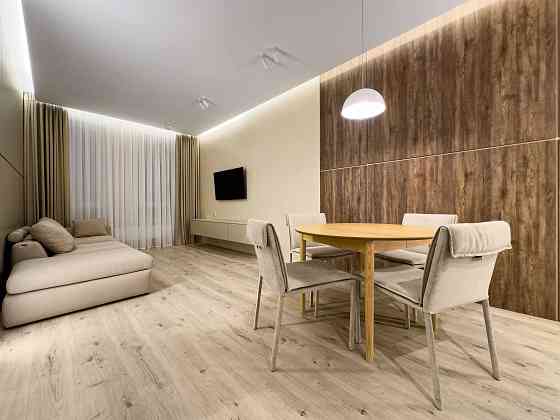 ID 513. Без %. Є Ecoflow.  Ярославів Град, Бульварно-Кудрявська, 17А Kyiv