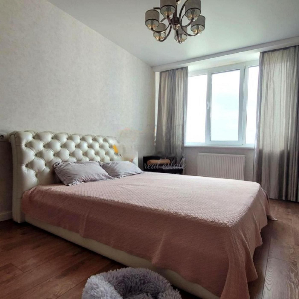 Простора 3-к квартира 95 м² з видом на Дніпро ЖК Рів'єра Київ - зображення 6