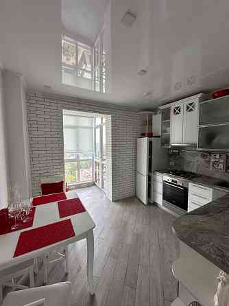 Видова 1К квартира в ЖК ВЕРСАЛЬ–дорогий ремонт, газ, готовар до життя Іrpin